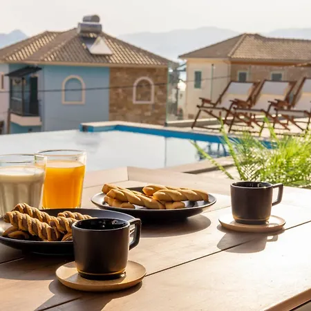 شقة The Bee نِكيانا